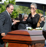 Tony Curtis funeral at Palm Mortuary, Las Vegas, America - 04 Oct 2010