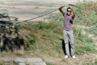 EXCLUSIVO.El ciclista Alberto Contador sale de pesca con su familia.