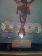 *EXCLUSIVE* <NO BLOG USE> Oprah Winfrey at the Jackson Home