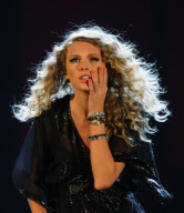 UPI POY 2009 - Entertainment