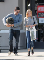 *EXCLUSIVE*  LeAnn Rimes and Eddie Cibrian are a Playful Pair