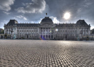 the royal palace in brussels