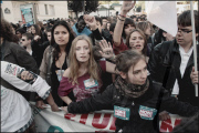 High school students demonstrate against the increasing of the retirement age