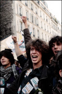High school students demonstrate against the increasing of the retirement age