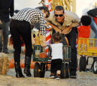 Cam Gigandet and family at Mr Bones Pumkin Patch, Los Angeles, America - 27 Oct 2010