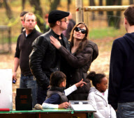 Brad and Angelina take kids to park in Budapest_Part3