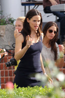 Jennifer Garner Loves Alex's Lemonade