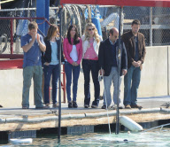 COURTNEY COX ON SET OF COUGAR TOWN