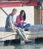 COURTNEY COX ON SET OF COUGAR TOWN