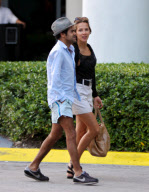 Jamel Debbouze and Melissa Theuriau Head Back to their Hotel