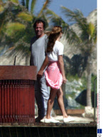 JULIO IGLESIAS, ON HOLIDAY,  IN PUNTA CANA , THE DOMINCAN REPUBLIC - FEB 2002
