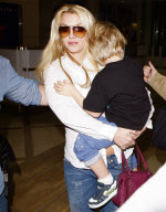 Britney Spears at LAX - Part 2