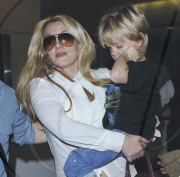 Britney Spears at LAX - Part 2