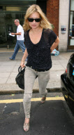 KATE MOSS SHOPPING AND LUNCHING 