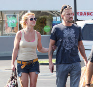 EXCLUSIVE Jason accompanies Britney to the toy store