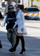EXCLUSIVE... Glam Jennifer Lopez Arrives for American Idol Hollywood Week