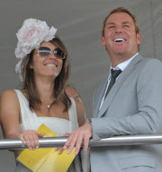 Eilzabeth Hurley Affair Shock