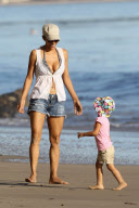 Halle Berry and Nahla have a California Beach Day