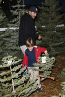 *EXCLUSIVE* Kevin Federline picks out a Christmas Tree with Sean and Jayden