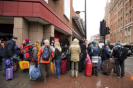 Police turn away Eurostar passengers as thousands queue in freezing cold