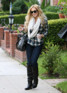 Lindsay Lohan Gorgeous, Happy and Free Despite Never Ending Controversy