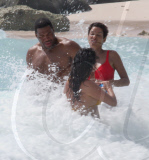 NICOLE MURPHY AND MICHAEL STRAHAN ON HOLIDAYS