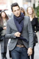 EXCLUSIVE. Kate Moss and Jamie Hince strolling in Paris