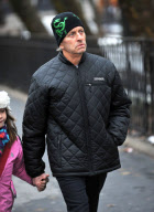 MICHAEL DOUGLAS HAVE SOME DIFFICULTIES BUYING THE METROCARD