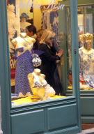 Reese Witherspoon in Paris