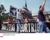 FRA/MANIF D'ACT UP A PARIS