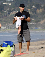 EXCLUSIVE Carson Daly and family enjoy the beach