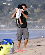 EXCLUSIVE Carson Daly and family enjoy the beach