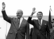 The Berlin Wall - Celebrities Visit