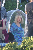 Danii Minogue and modeils in Miami Bech during shotting day