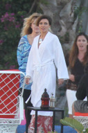 Danii Minogue and modeils in Miami Bech during shotting day