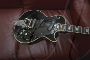 American jazz and country guitarist, songwriter and inventor Les Paul