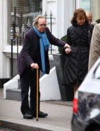 A frail Lord Snowdon seen lunching at San Lorenzo