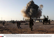 LIBYA: Libyan rebels attacked in Ras Lanuf by governement forces