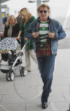 EXC:  ROD STEWART AND FAMILY