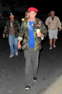 *EXCLUSIVE* Charlie Sheen : Covert Ops
