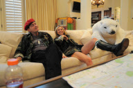 *EXCLUSIVE* Charlie Sheen : Covert Ops