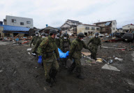 JAPAN-MIYAGI-QUAKE-RESCUE