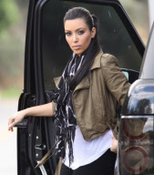 EXCLUSIVE Kim Kardashian gets gas 