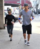 COUPLES THAT JOG TOGETHER, SNACK TOGETHER! SPORTY LOVEBIRDS FERGIE AND JOSH DUHAMEL TOOK A BREAK FROM THEIR JOG TO GRAB SOME DRINKS AND A SNACK. FERGIE LOOKED EXHAUSTED TRYING TO KEEP UP WITH JOSH.