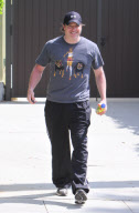 Brendan Fraser leaves the gym - Part 2