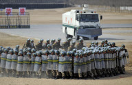 CHINA-YINCHUAN-SOLDIERS-DRILL (CN)