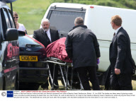 Bodies of Neil and Kazumi Puttick and their son Samuel recovered from cliffs at Beachy Head, Eastbourne, Britain - 01 Jun 2009