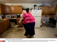 NJ: 600 POUND WOMAN AIMS TO BE WORLD'S HEAVIEST