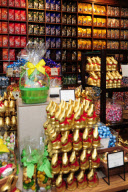 Toni Braxton teams up with Lindt Chocolate to kick off 2nd Annual Lindt Gold Bunny Celebrity Auction, in support of Autism Speaks