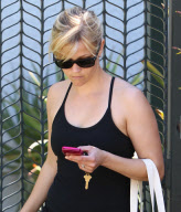 EXCLUSIVE Reese Witherspoon FIRST PIX of wedding ring!